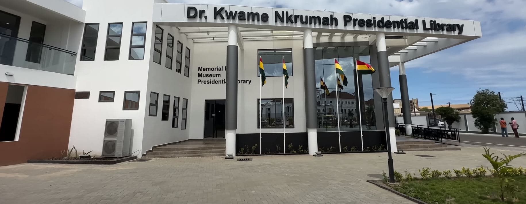 Kwame Nkrumah Mausoleum 10
